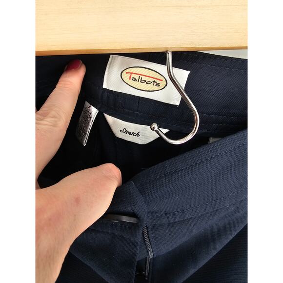 Talbots Women's Navy Button Closer Mid Rise Stretch Cotton-Rayon Pant Size 2 - Picture 3 of 5